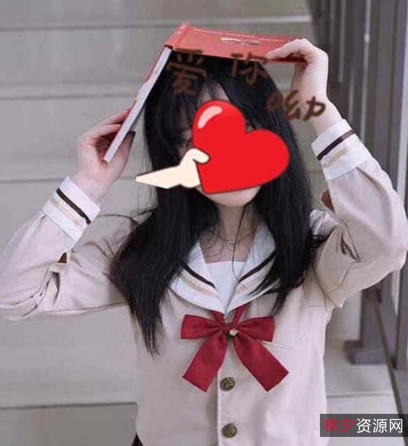 《斗鱼玉女:绝色白皙,才艺出众,一见倾心!》