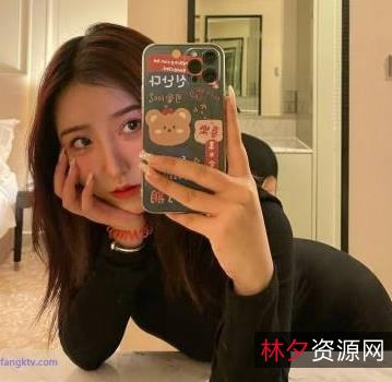 抖音女神@yuer：美貌与智慧并存，有尺度视频资源火爆网络