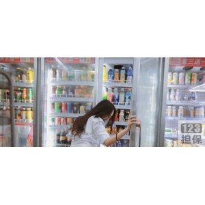 FSS冯珊珊：大胆室外展示，21.5G给力演绎