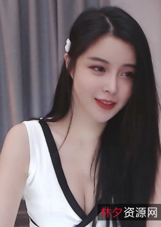 《火热出炉!苏恩绝版合集,高挑秀气、大长腿、性感旗袍,体验苏恩的绝版舞蹈!》