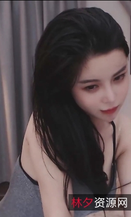 《火热出炉!苏恩绝版合集,高挑秀气、大长腿、性感旗袍,体验苏恩的绝版舞蹈!》