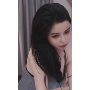 《火热出炉！苏恩绝版合集，高挑秀气、大长腿、性感旗袍，体验苏恩的绝版舞蹈！》