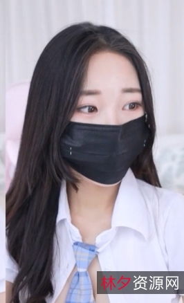 韩国热舞视频Lina的精彩表演：追梦之路，努力收获满满的欢呼！