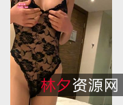 精选妻子雪玲儿：诱惑十足的黑丝X爱，1.8G高质量短视频等你来欣赏！