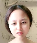 胸前软肉奶妈全方位展示，喷奶、挤馒头、互动，百度秒传！