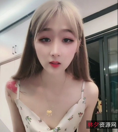 抖音热播搬运美新娘疯狂流量，百度盘超级优惠！