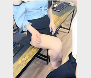 萝莸：顶级美少女网吧包厢激战91站浮力姬泽美视频诱人公共奇妙下载观赏