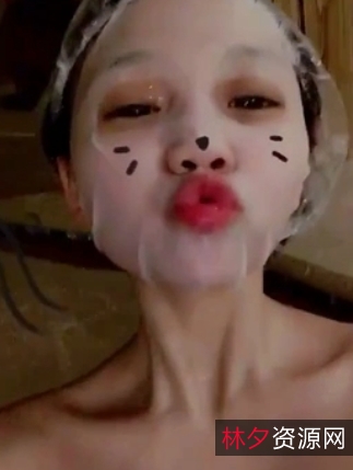 嘉兴施玲玲：女海王收购男网红，报复吸引照片，小老弟，兄弟们，你准备好了吗？