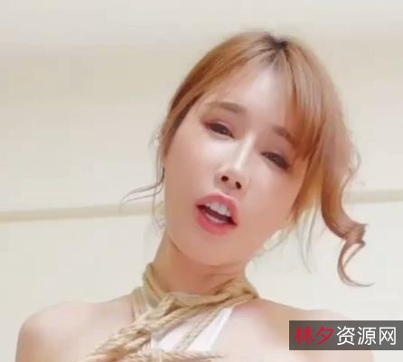 辛尤里1V战斗收藏模拟剧场烧颜18CM390M