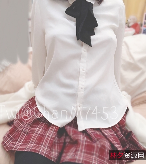 1.恶犬酱:恶犬酱:让你爱上恶犬的美味酱料2.浮力姬:浮力姬:让你沉浸在浮力梦境的游戏3.某推:某推:最新最热的社交推文4.颜值宝藏:颜值宝藏:高颜值的宝藏等你来发现5.水果因:水果因:鲜果维他命的滋补果汁6.韩国美女:韩国美女:韩国最美的女孩子7.明星脸:明星脸:精心打造明星般的完美脸型8.大玉兔:大玉兔:传统工艺制作的玉兔雕塑9.小圆晕:小圆晕:可爱的小圆晕配件10.抖M:抖M:抖出最火的潮流