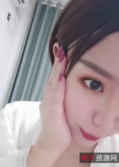 转载搬运：商品为转载搬运服务面色潮红：商品为面部护理产品大罩杯：商品为大杯罩内衣胖臀：商品为增加臀部曲线的产品花样：商品为多样化的设计款式无屏障中途退出：商品为具有中途退出功能的无障碍设施合集：商品为集合多种产品的套装百度盘：商品为百度云资源存储服务