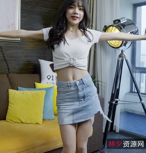 麻豆工作室推出的《星空之旅》游戏登陆天美平台，可在百度云上下载。