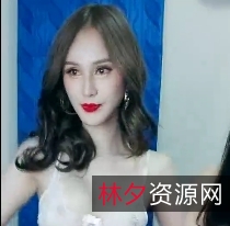 泰国约会选美活动，小姐穿着黑丝迷倒学生妹，双人游戏爽翻天