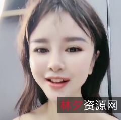 气质女神双人游戏168CM大长腿趴在有趣椅后推车1v+1.9g