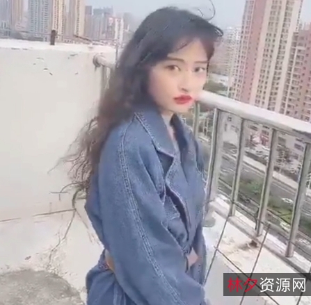 《风果舞美女私人珍藏小视频合集》