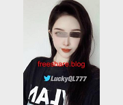 LuckyBaby黑丝女神：完美炮架+大长腿！