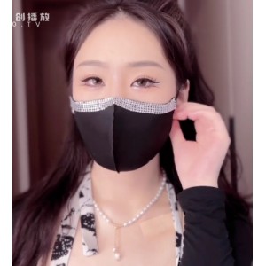 窈窕身材的车模女神淑怡，终极一日女友1V+1.5G百度盘