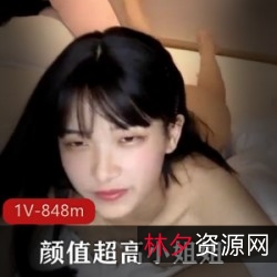 颜值超高的小姐姐与男友的打粑粑秀