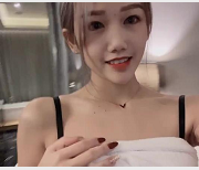 珍藏86个高颜值高看点的妹子小视频，总共4.8G，绝版珍藏，脸蛋身材一级棒