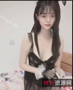 网红月兔兔高能短视频合集，颜值身材一绝，粉丝整理，舞蹈精彩，下载观看！