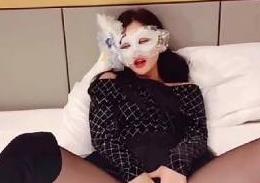 女神vivian姐：黑丝长靴视频集，长腿露脸魅力无限
