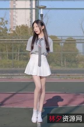 欣小萌玉腿性感舞蹈AI换脸视频