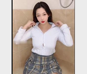 福利姬辉夜姬资源大放送，粉丝见面会视频曝光！