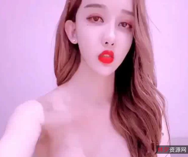 高能预警TS自拍火视频，颜值身材车衣后花园，下载观看