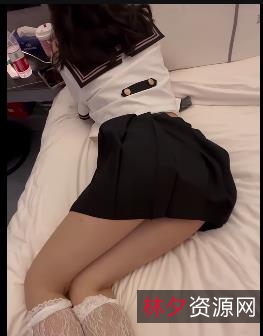 JK小学妹自拍17分钟，迷人小嘴嘴气质优质小S