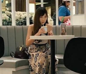 阿坤探花：泰国路边精选美女，搭讪咖啡酒店玩弄