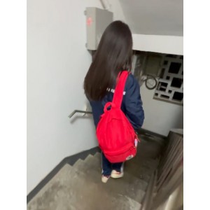 江南第一深情：21.5g合集，550个视频，19岁学妹专约，百度ED2K收藏