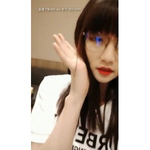 清新嫩模吞京：大二学妹初出道，深处小达人吸睛视频精彩纷呈