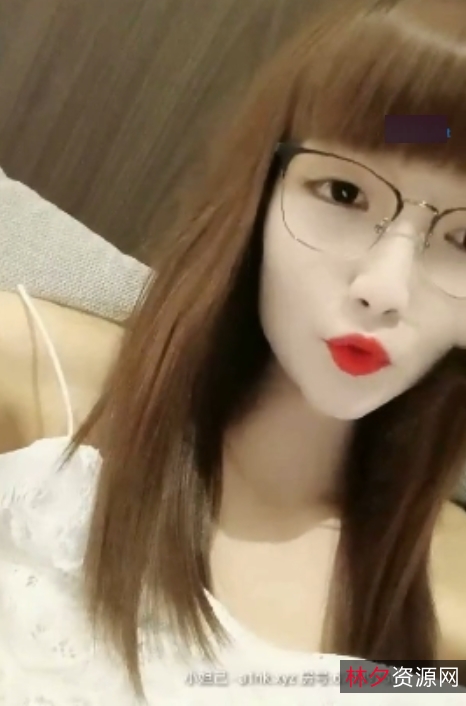 清新嫩模吞京：大二学妹初出道，深处小达人吸睛视频精彩纷呈