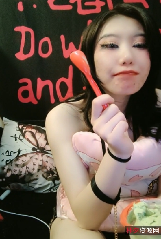 镜宝147.8g舞蹈合集，长腿舞蹈主播精彩表演收藏必备