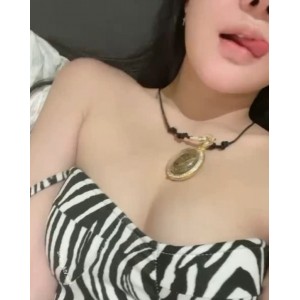 网络女神Couplelove最新视频合集26v52.7g，收藏数量高达614，百度ED2K均有收录，yooheejade也是忠实粉丝，下载新增！