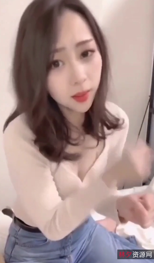 百层挑战:玩铁舞节奏,小姐姐buy1take2,推特博主Strk制作