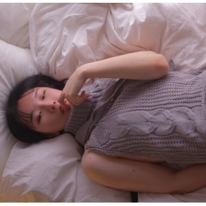 YeonJju神秘视频Vol.2：8三人游+1V，576M，双重压缩，有效期1个月