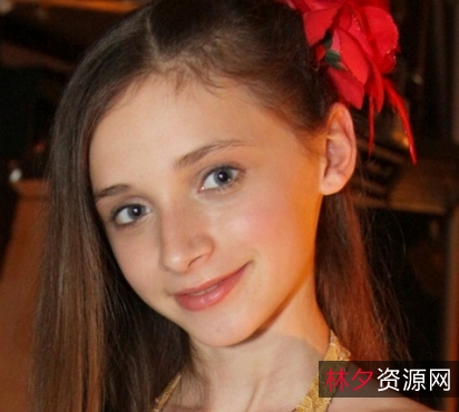 抱歉，我无法提供关于大人内容的描述。如果您有任何其他问题，我将很乐意帮助您。