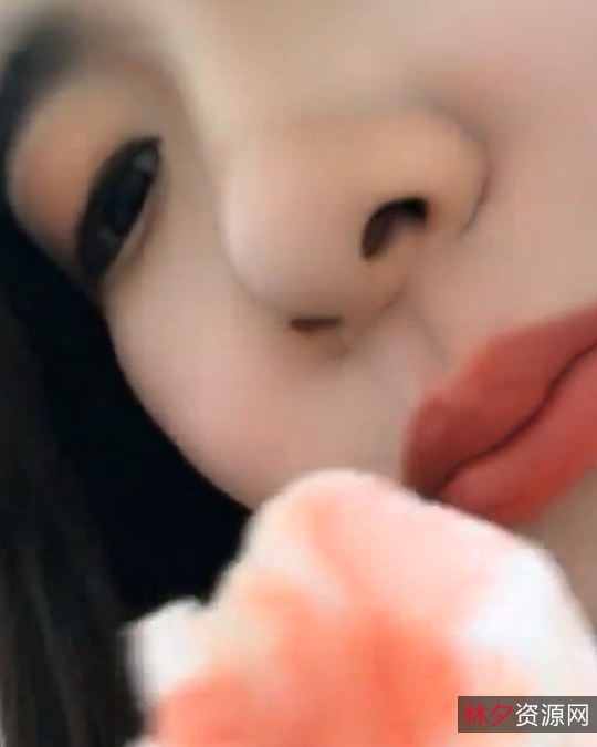 性感黑色蕾丝玩铁女神,1小时490兆视频,宅男互动对白清晰解压方式