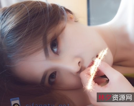 气质小姐姐小姑妈S在17V平台的精彩视频合集，1.2G，44个精彩瞬间等你收藏！