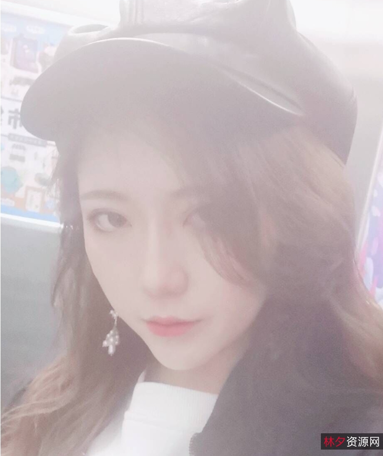 万。但是，敏儿并未因此而放弃，她继续坚持创作，带给粉丝更多有趣的内容。这份“茶杯恶犬最全超清视频图包典藏版合集”也是她对粉丝的一份心意，希望能够带给大家更多欢乐和感动。