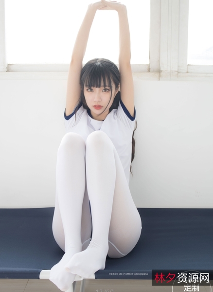 展现出了她的魅力。这个合集不仅仅是一次简单的资源分享，更是一次绅士们对美的细品。喜欢小仙女美腿的绅士们，赶紧下载这个超大合集，一起来领略喵喵梓的独特魅力吧！