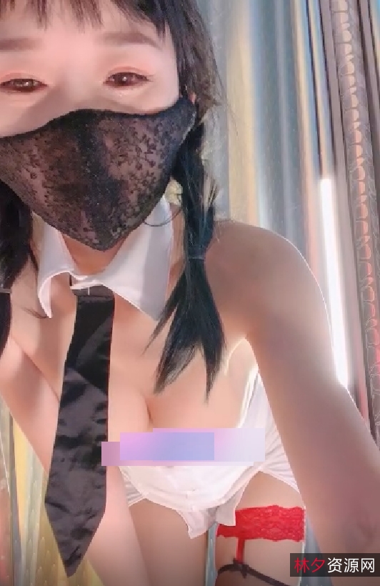 半糖美女主播自娱自乐合集：包含前任三秒原始视频，2v+1.75G视频展示生活和工作状态