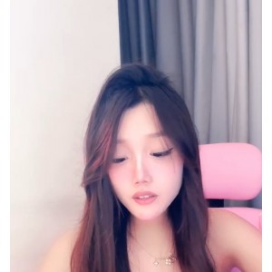 高颜值美女热舞+董小姐+15v22g合集