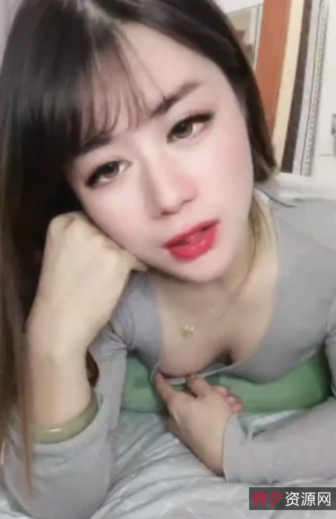 高颜值美女主播文儿展示才艺，视频大小471V疯狂抖音外篇