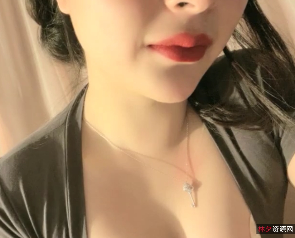 会所刚下班超嗲合集37V30G，收藏百度小奶瓶