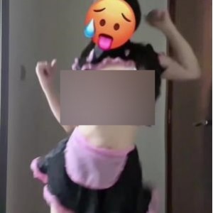 推特刚子老师热舞合集53部5.9G太诱人