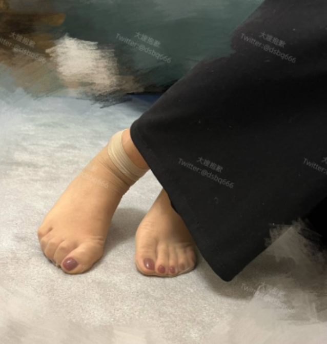 推特李嫂醉酒足艺27g全收录