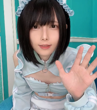 秋月真绫荤素搭配特辑29部6.93G超带劲