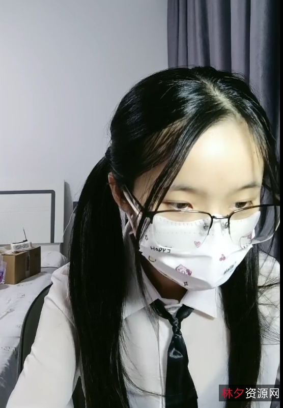 自录嫩星星二场洗澡合集2部5.59G